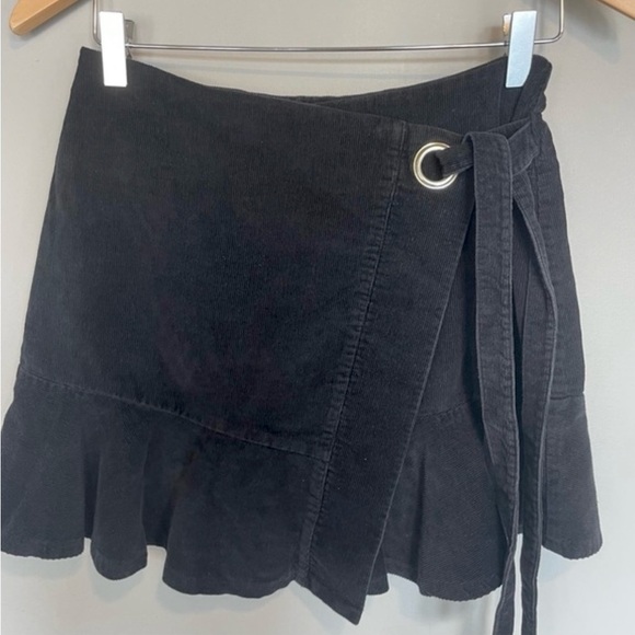 Black Corduroy Tie Wrap Mini Skirt Size Small - Picture 2 of 6